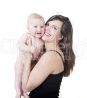 mutter mit baby auf dem arm
