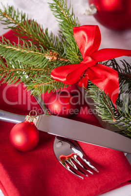 Red themed Christmas place setting