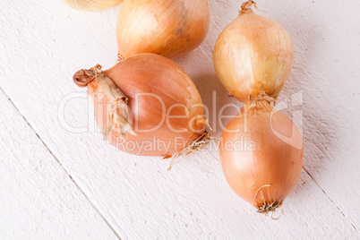 Small fresh brown onions