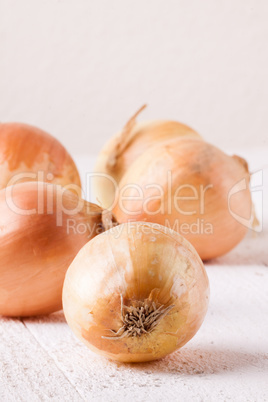 Small fresh brown onions