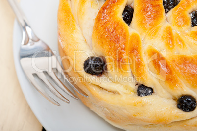 blueberry bread cake dessert