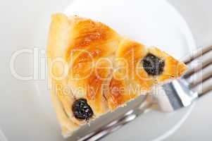 blueberry bread cake dessert