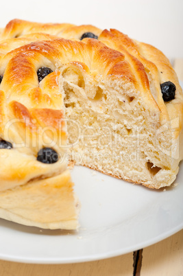 blueberry bread cake dessert