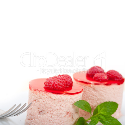 fresh raspberry cake mousse dessert