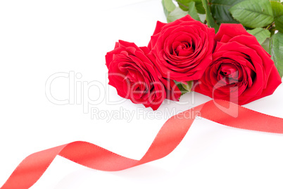 Bouquet of red roses with ribbon border