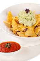 Crisp corn nachos with guacamole sauce