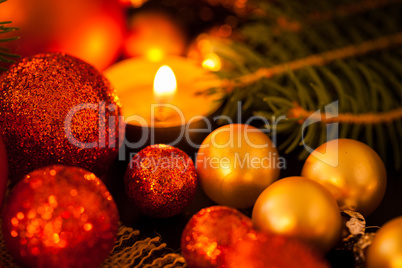 Warm gold and red Christmas candlelight background