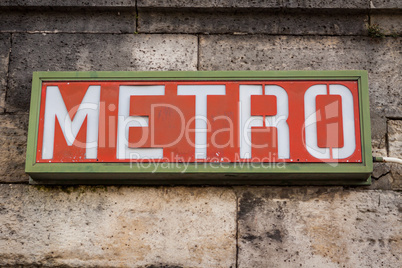 Paris Metro sign