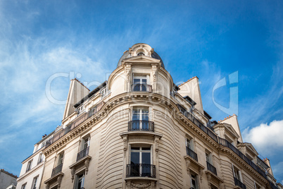 Exterior of a historical townhouse in Paris