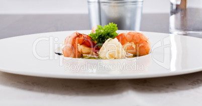 grilled shrimps with potato and kohlrabi puree