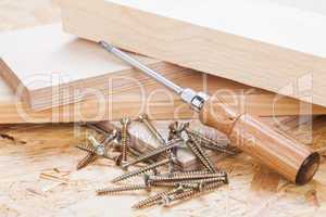 Phillips head screwdriver and wood screws