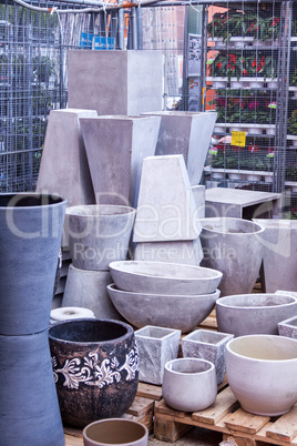 Glazed and unglazed ceramic flower pots