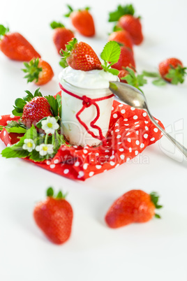 Fresh strawberries with healthy yogurt