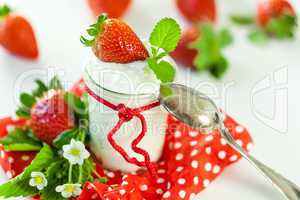 Fresh strawberries with healthy yogurt