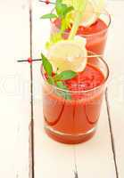 fresh tomato juice