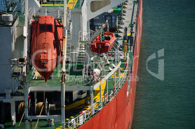 rettungsboot auf schiff