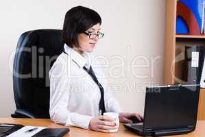 Business woman with laptop