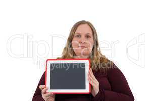 Frau surft mit Ihrem Tablett PC