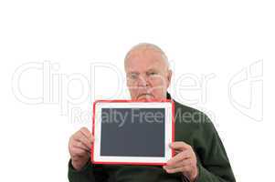 Rentner mit Tablet PC
