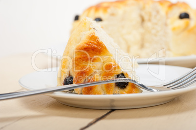 blueberry bread cake dessert