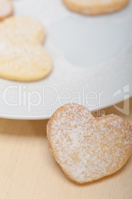 heart shaped shortbread valentine cookies