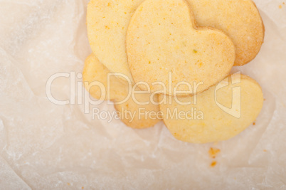 heart shaped shortbread valentine cookies