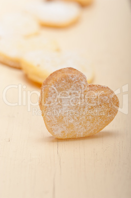 heart shaped shortbread valentine cookies