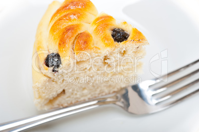 blueberry bread cake dessert