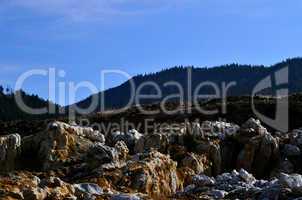 steinbruch mit felsen