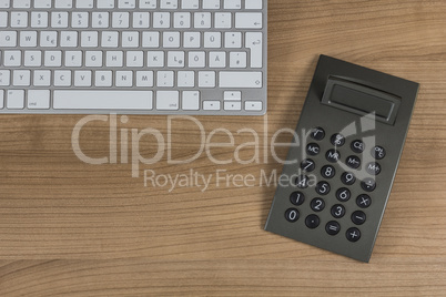 Keyboard and calculator on Desktop