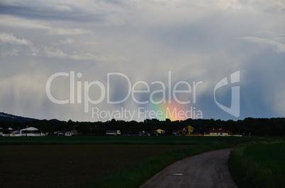 regenbogen und wolke