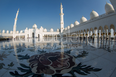 Sheikh Zayed Grand Mosque Abu Dhabi UAE