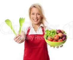 Hausfrau mit Salatschüssel und Salatbesteck