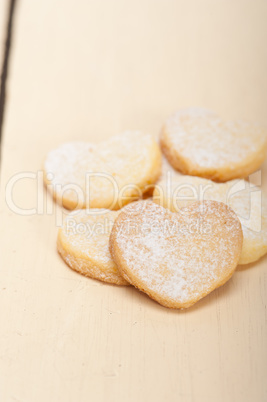 heart shaped shortbread valentine cookies