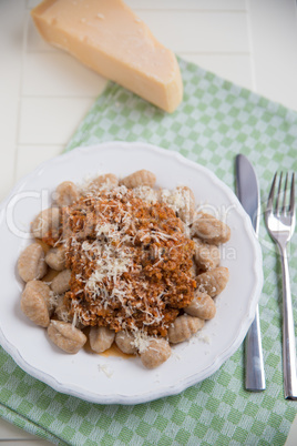 Gnocchi mit Bolognese