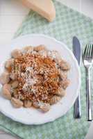 Gnocchi mit Bolognese