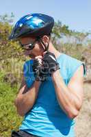 Fit cyclist fixing strap on helmet
