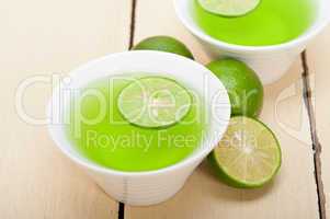 green lime lemonade