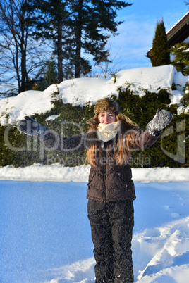 Mädchen im Schnee Winter