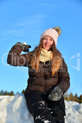 Mädchen im Schnee Winter