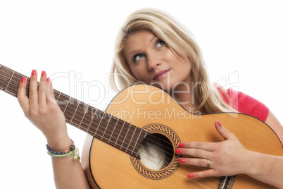 Sinnliche Frau mit Gitarre