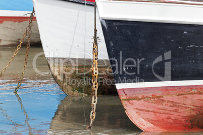 Bug von Fischerbooten im Hafen von Mevagissey,Cornwall,Großbrit