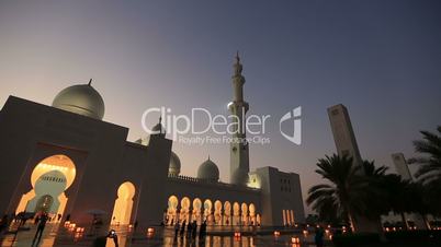 Sheikh Zayed Grand Mosque Abu Dhabi UAE, sunset pan shot