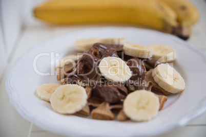 Waffeln mit Banane und Schokolade