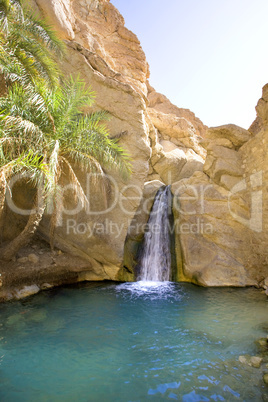 Wasserfall in Chebika eine Bergoase in Tunesien