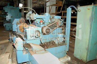 The old metalcutting machine tool.