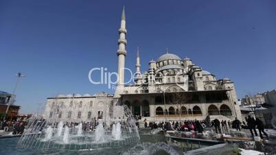 fountain with Yeni Cami Mosque