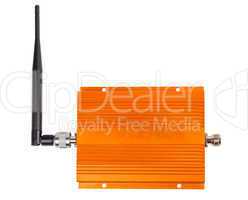Amplifying signal repeater for GSM cellular phone