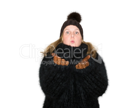 Frau in einem schwarzen Angora Pullover