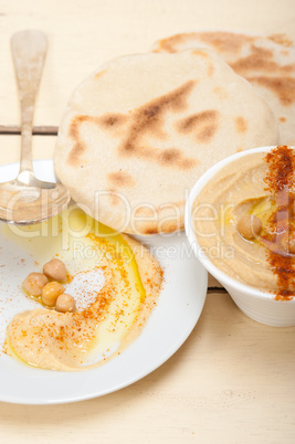 Hummus with pita bread